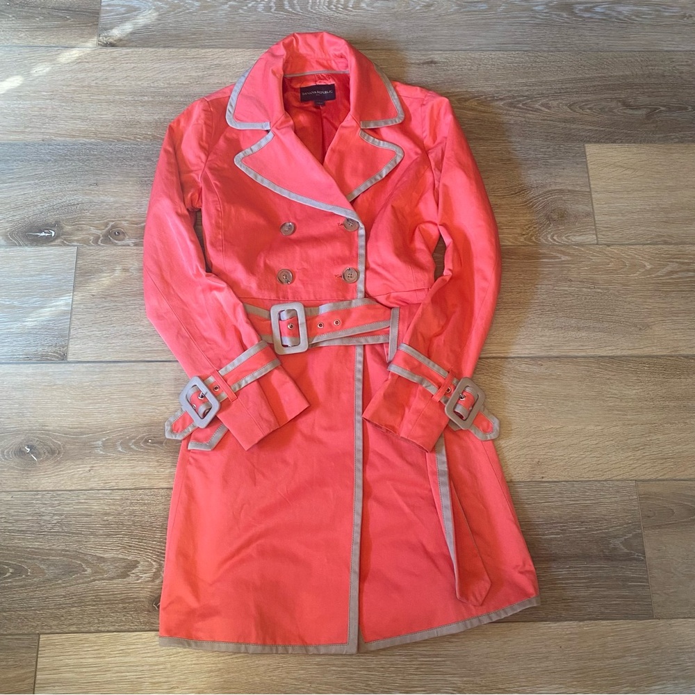 Banana Republic Womens S Trench Coat Coral Belted Tan Trim Lined Double Breasted